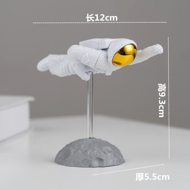 

Cute Astronaut Figurine Creative Home Desk Decor Spaceman Car Dashboard Ornament Novelty Gift for New Year Birthday