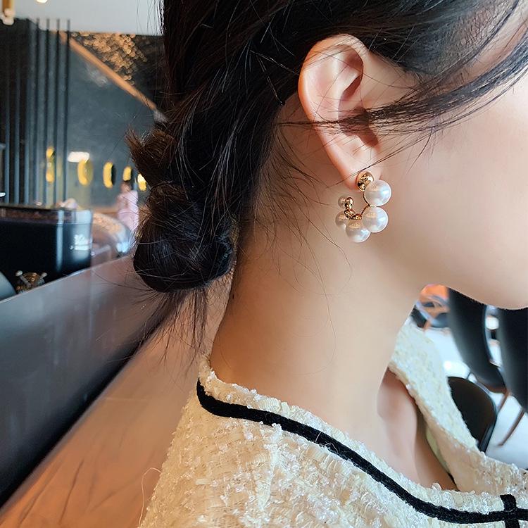 2023 Minimalist Pearl Earrings with S925 Silver Needle