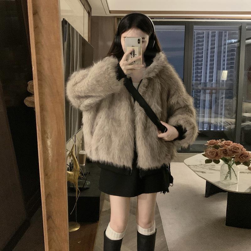 Street Style Cotton-padded Jacket, Fur, Short Cotton-padded Coat, Women's Winter Hooded, Cotton-padded Clothes On Both Sides, Warm and Thickened Coat