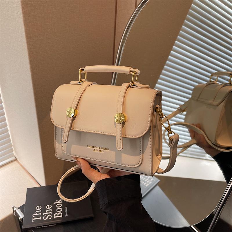 Small Bag Women's Spring and Summer New Fashion Shoulder Messenger Bag Portable Small Square Bag