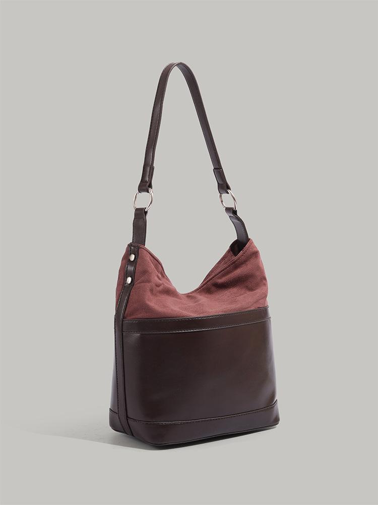 

Autumn and winter high-end splicing bucket bag new retro shoulder bag class commuter bag large capacity armpit bag for women
