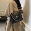 Retro Diamond Small Fragrant Chain Tote Bag Women's New Commuter Versatile Underarm Bag Shoulder Bucket Bag