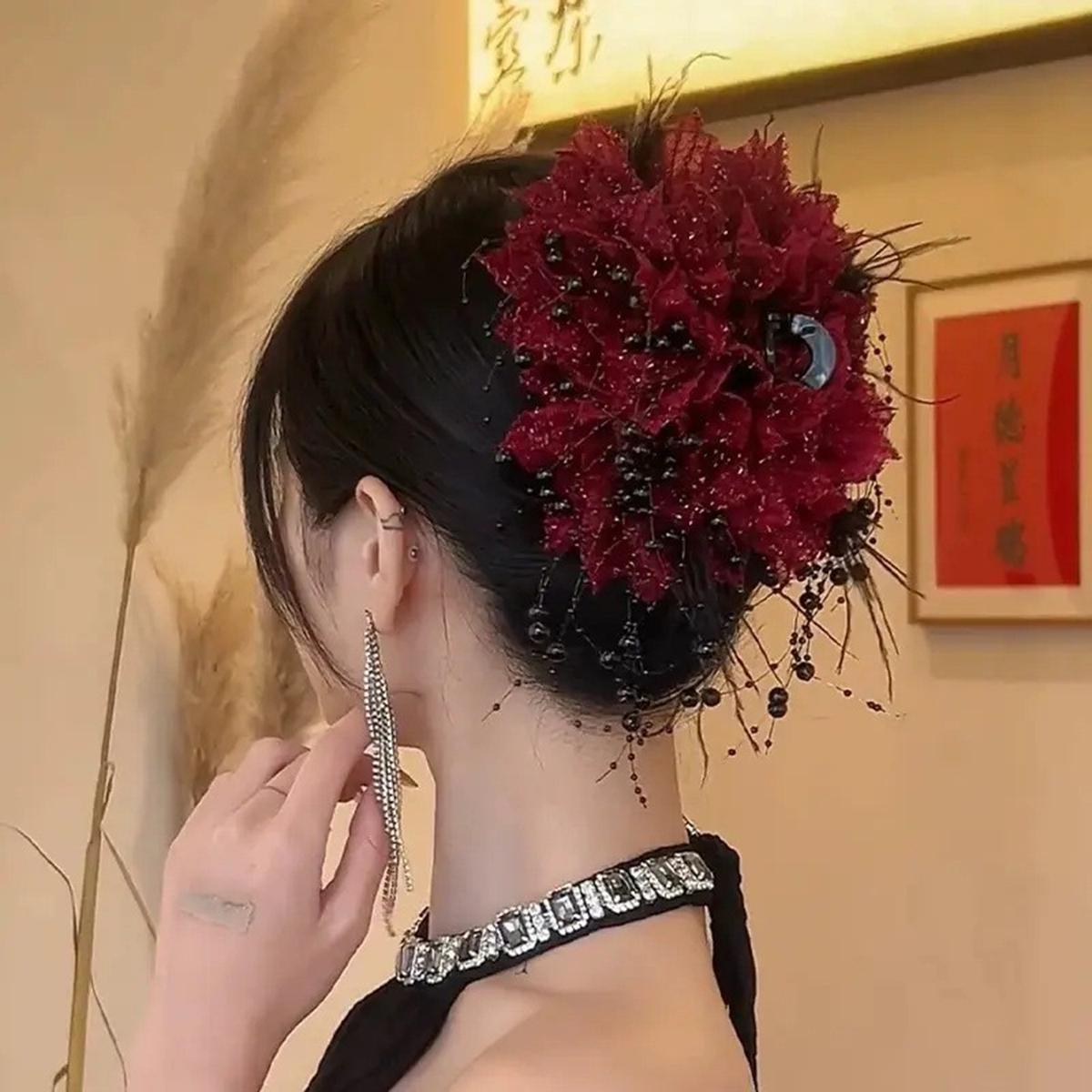 

Feather Beaded Hair Claw Clips for Women, Gothic Lace Floral Hair Clamps, Elegant Hair Accessories for Party, Wedding and Evening