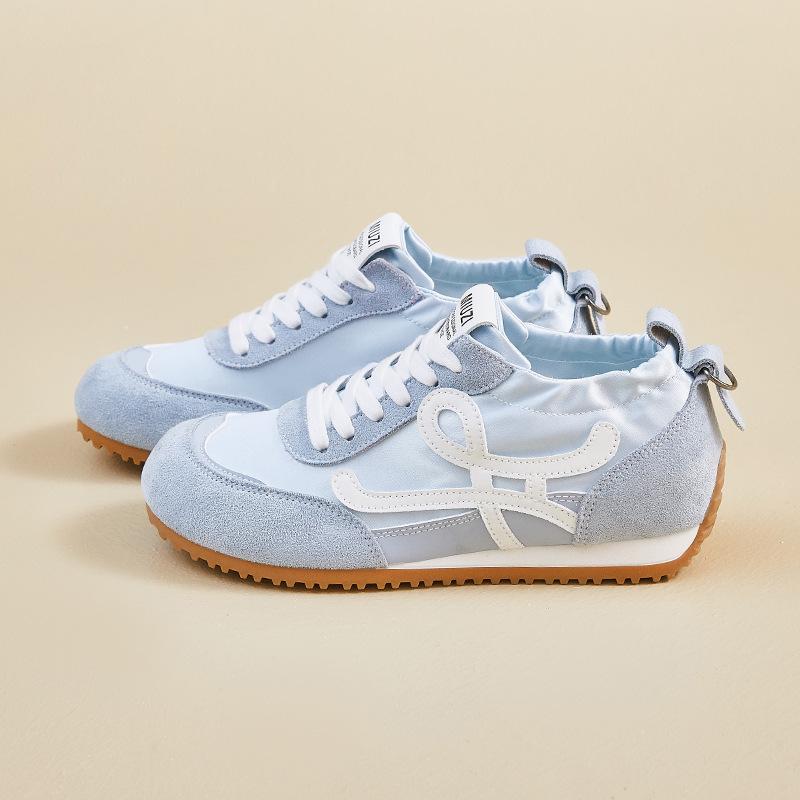 Inner Height Increase Ins Moral Training Women's Autumn Thick Bottom New Student Leisure Street Shot BN