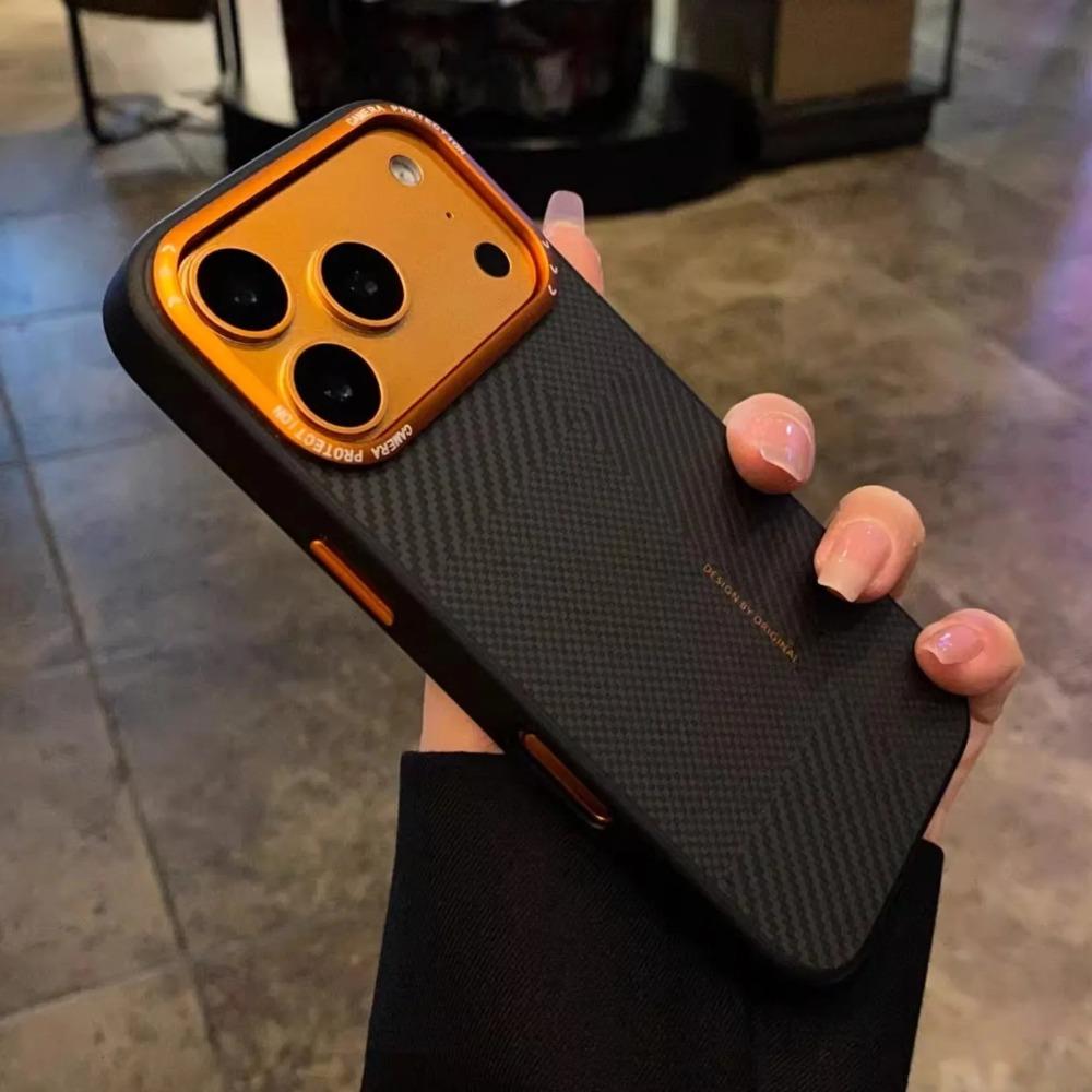 

New Luxury Carbon Fiber Texture Matte Metal Camera Lens Case For iPhone 17 Pro Max 16 15 14 Invisible Magnetic Charging Cover iPhone17 Pro