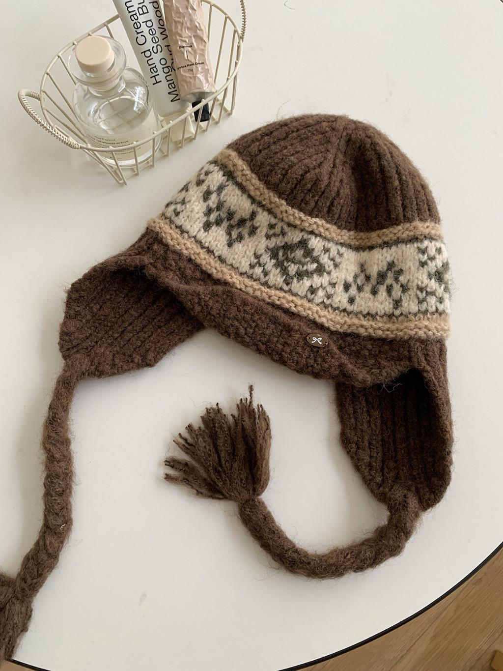 

Вязаная шапка в китайском народном стиле с регулируемой посадкой и уютной хлопковой тканью для холодных сезонов коричневый