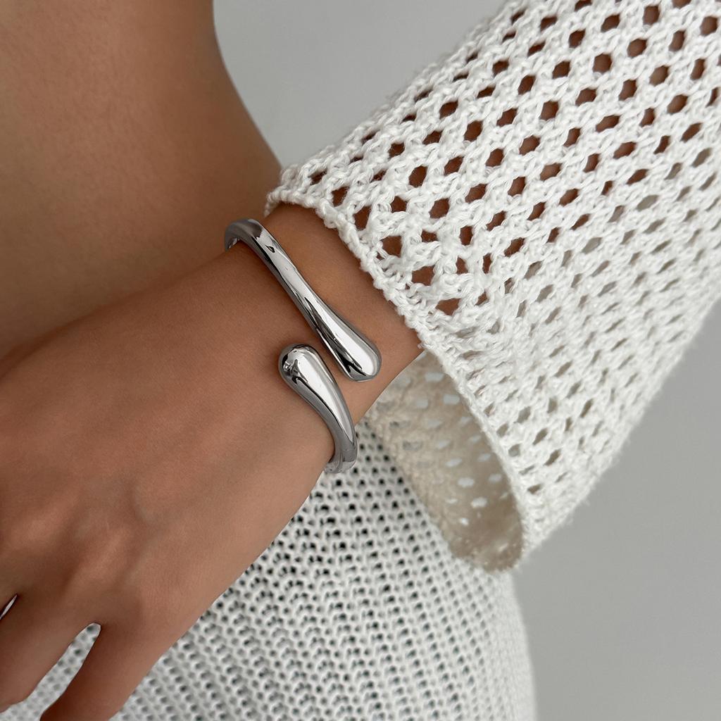 Ingemark Creative Glossy Irregular Water Drop Open Bangles for Women Men Punk Stackable Spring Arm Bracelets Couple Jewelry Gift