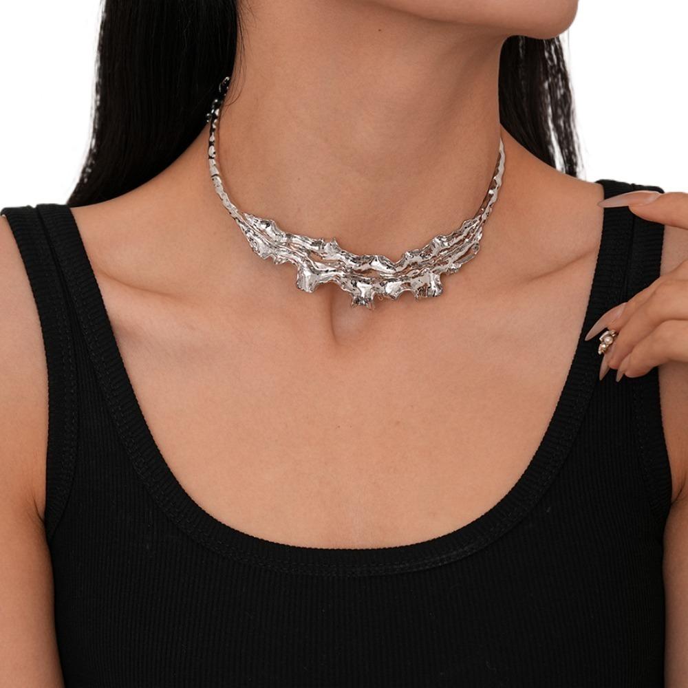 Aesthetic Leaf Chokers Necklace Collar Irregular Exaggerated Choker  Wedding