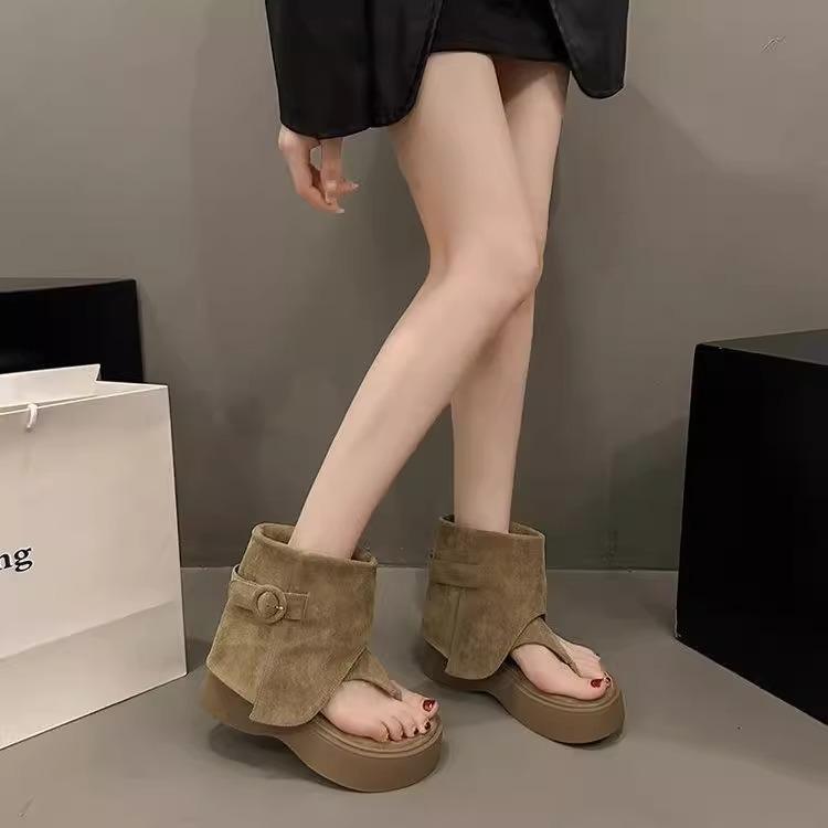 Thick-soled explosive trousers, cool boots for women's summer new small height-increasing sandals, soft-soled versatile herringbone toe short boots