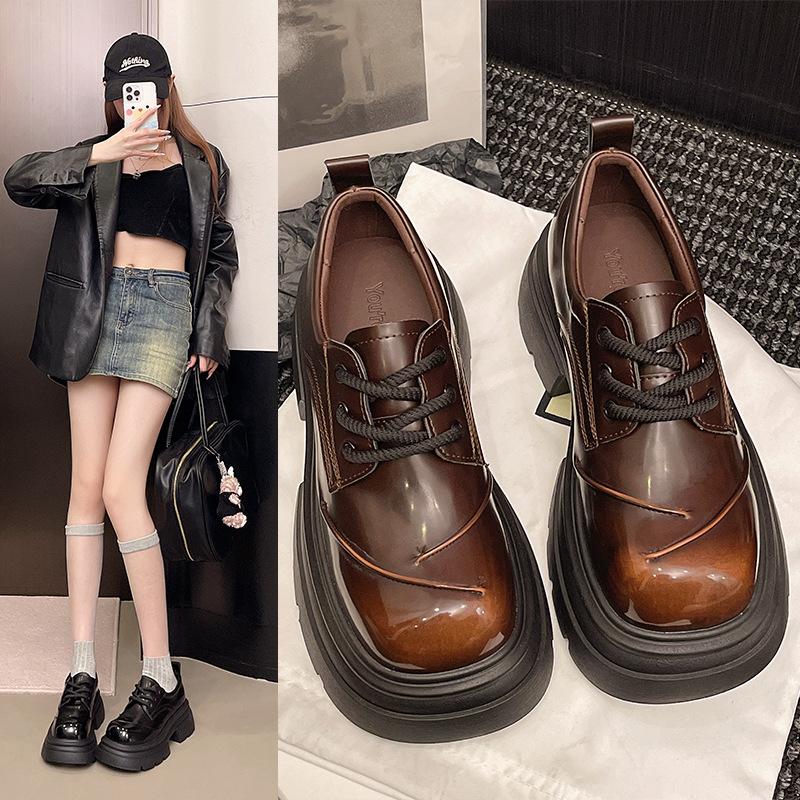 Internet celebrities with loafers women's 2025 summer new British college style single shoes retro brown lace-up small leather shoes
