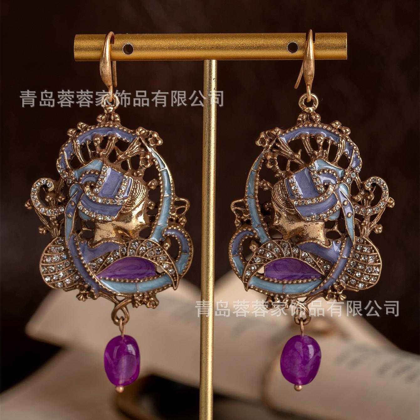 Vintage Niche Unique Earrings High-end European Antique Portrait