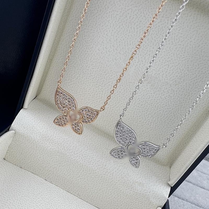 Exquisite Diamond Butterfly Necklace: Elegant High-End Women's Clavicle Jewelry