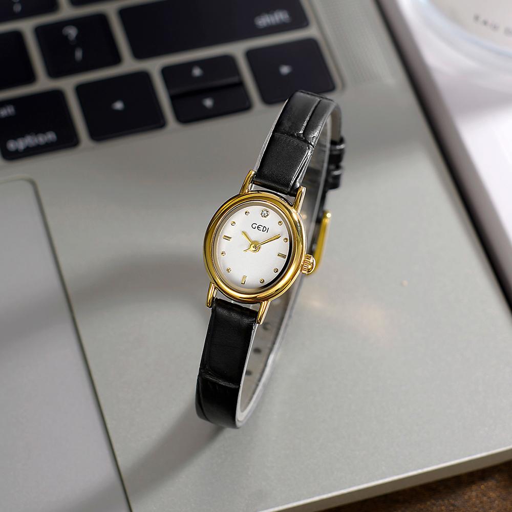 GEDI Vintage Malé hodinky Dámské Elegantní Oválné Kožený řemínek Quartz Dámské hodinky Náramkové Vodotěsné Módní