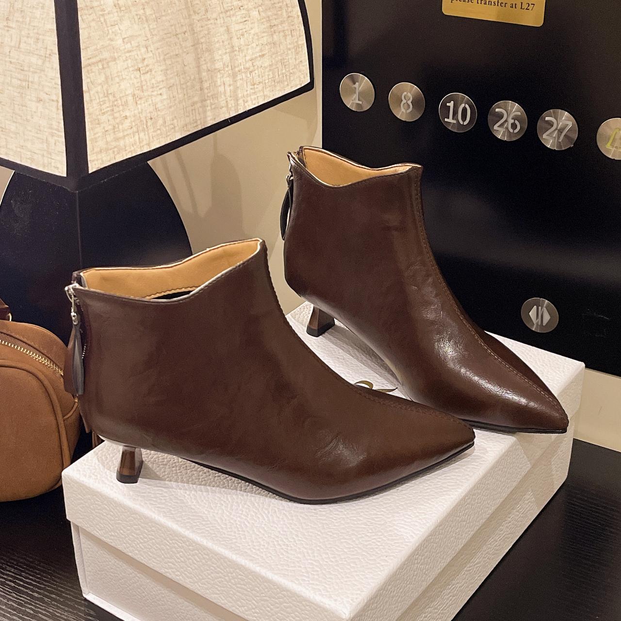 

Мода Мода Женские Ботильоны Сексуальные Осенне-Зимние Острый Носок Высокий Каблук Кожаные Женские Ботинки Ботинки на Высоком Каблуке Женская Обувь 39 коричневый