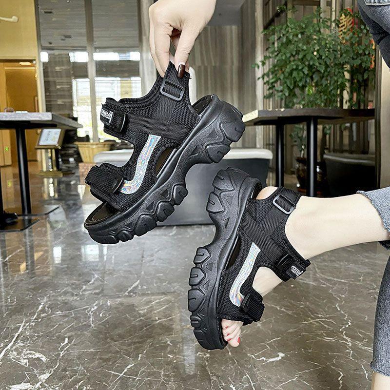 Sports Sandals Women's New Models In Summer 2025 Women's Wear Platform Muffins Fashion Soft-soled Casual Beach Shoes