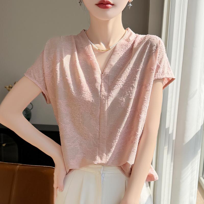 

31/5000 V-neck Knitted Short-sleeved Women s Heavy Jacquard Summer New Style Loose Turtleneck Top T-shirt XXL рожевий