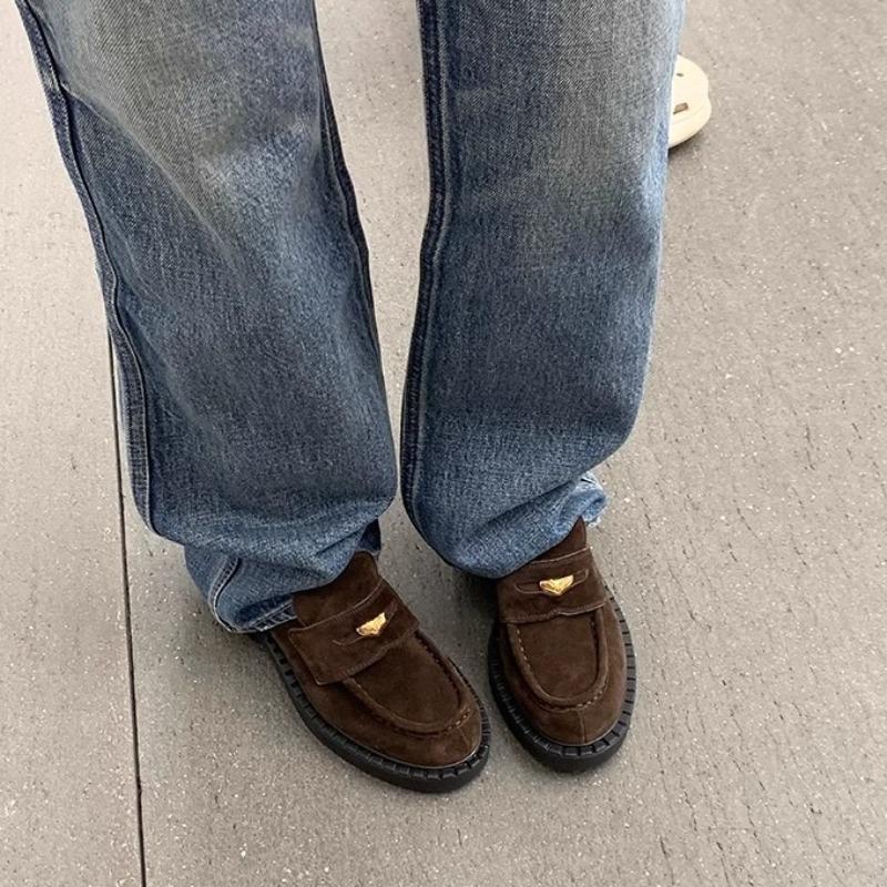 Cowhide~ Xinhengzhan women's shoes with thick soles increase in height cm small leather shoes women's noble small gold coins are lazy with one foot