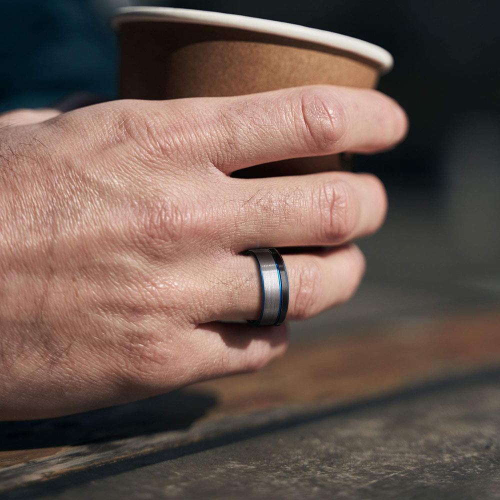 Trendige 8 mm mehrfarbige Titan-Stahlringe für Männer, dünne blaue Nut, abgeschrägte Kante, Edelstahl, Herrenring, Ehering, Schmuck