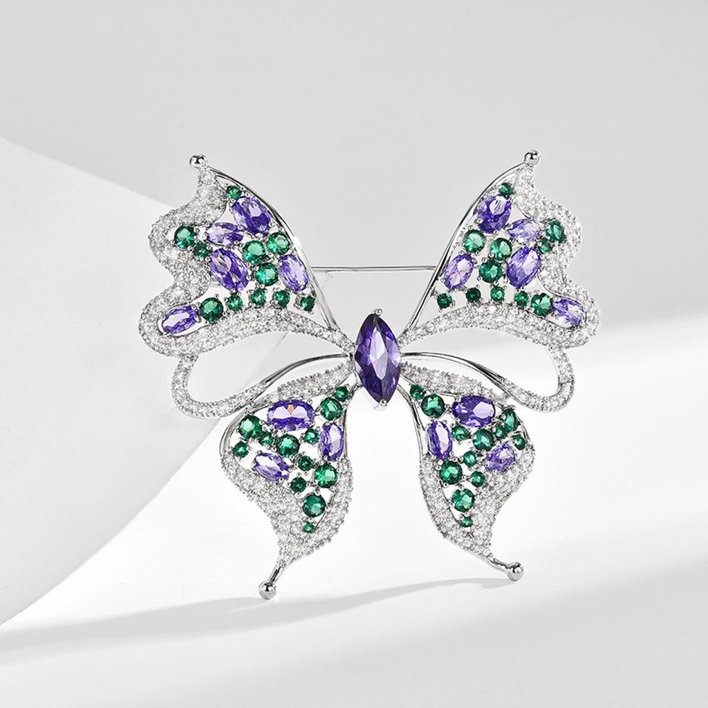 Women's Light Luxury Design Elegant Hollow Butterfly Brooch Fashionable And Versatile Niche Design Sense Brooch