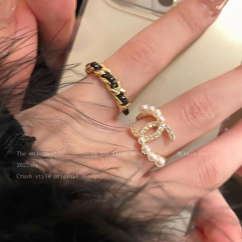 Hepburn Style Fashion Pearl Zir*****pen Ring Women's Niche Design Index Finger Ring Personalized Jewelry Women