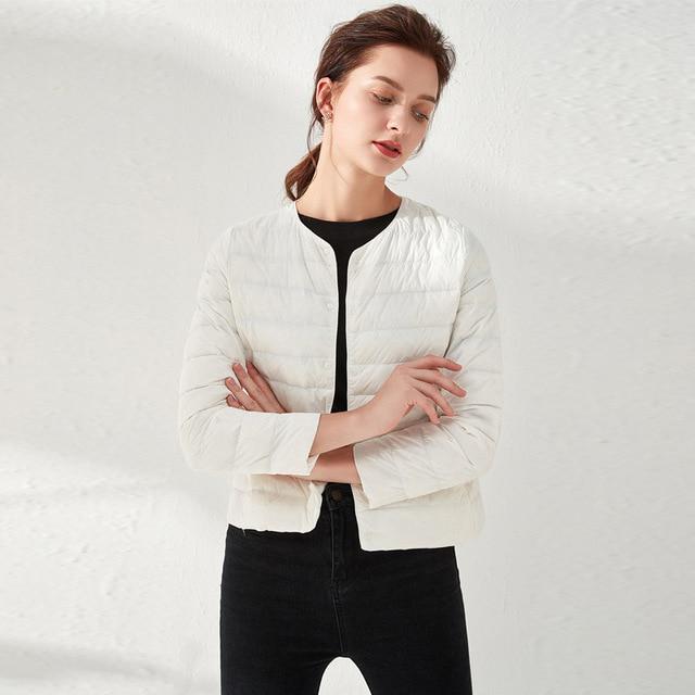 Cappotto leggero in tessuto opaco da donna in piumino d'anatra ultra leggero Giacca a vento calda da donna Parka Piumini da donna più cappotti