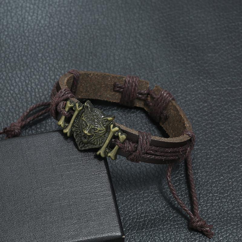 Vintage Braided Leather Bracelet Hand String Copper Zinc Alloy Wolf Head Imitation Cowhide Bracelet Jewelry for Men and Women