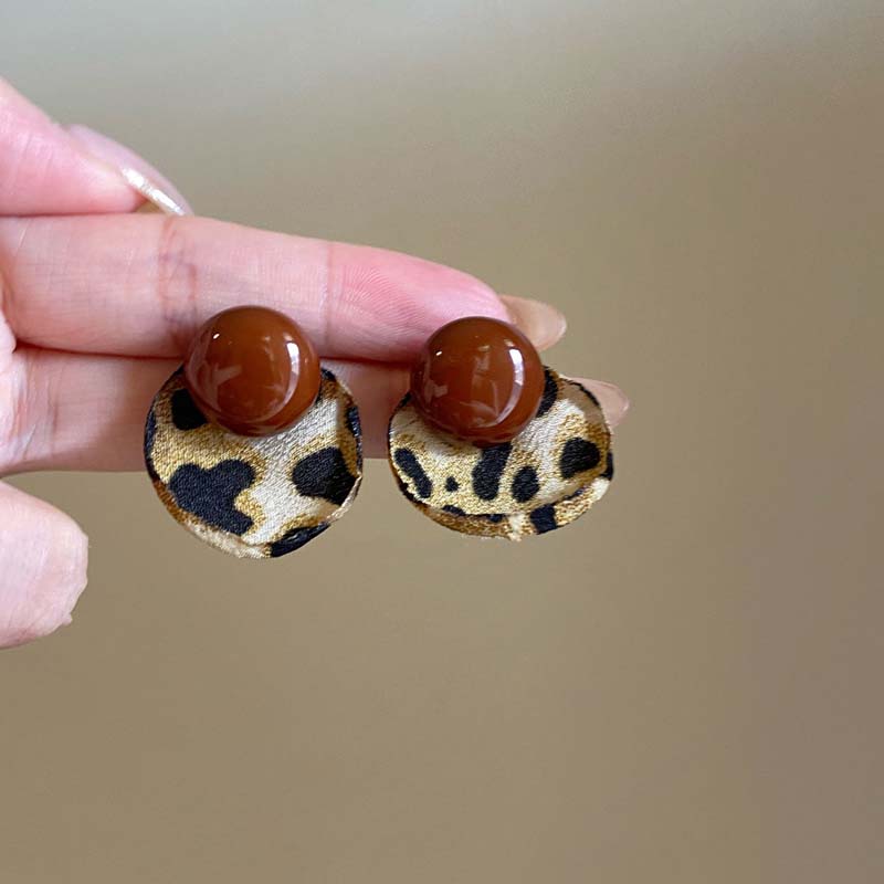 Retro Leopard Print Round Stud Earrings for Women Girls 2026 New Trendy Geometric Circular Earrings Wedding Jewelry Gifts