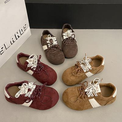 Retro Maillard Color Matching Board Shoes Women's 2025 Autumn New Flat Bottom Inner Height Increase Leisure Sports Forrest Gump Training Shoes