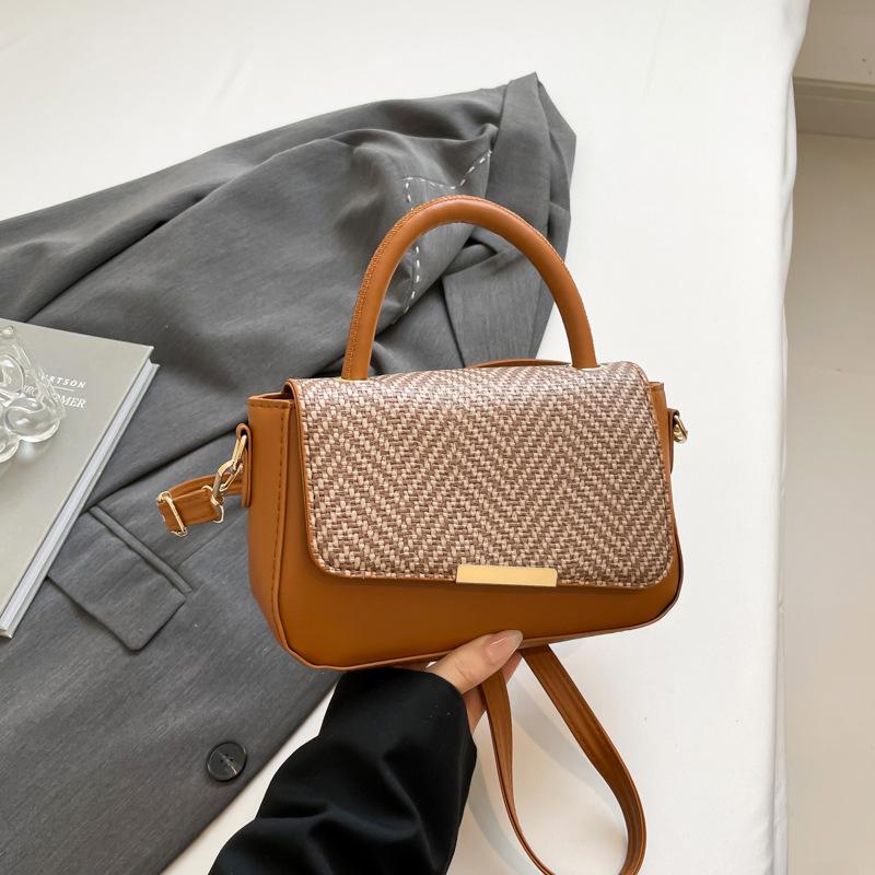 2025 new trendy casual popular texture splicing fashionable simple solid color foreign style shoulder crossbody small square women's bag