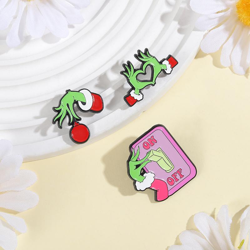 Weihnachts-Spoiler Emaille-Anstecker Individuelle Geister-Herz-Gesten-Anstecker Anstecknadeln Lustiger Schmuck Geschenk für Freunde