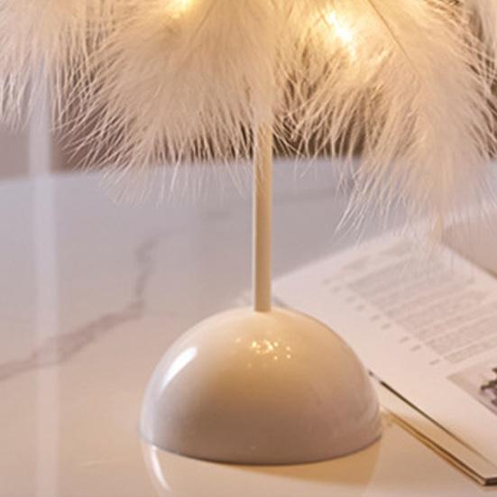 Feather Night Light Table Lamp LED Romantic Bedside Lamp for Girls Room Wedding Party Decor Battery Powered Decorative Accent Light