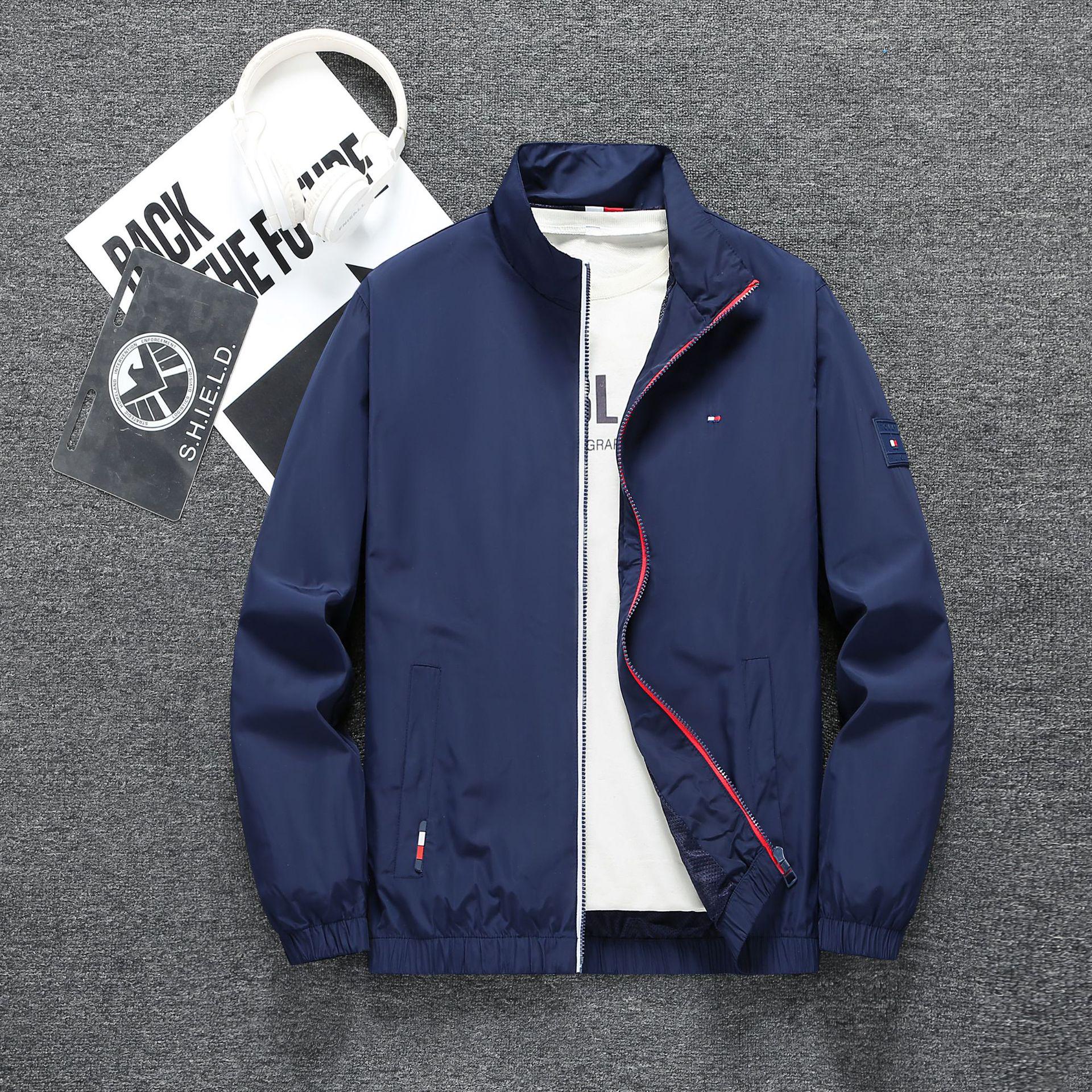 Men s Trendy Stand Collar Windbreaker: Versatile Spring/Autumn Jacket M