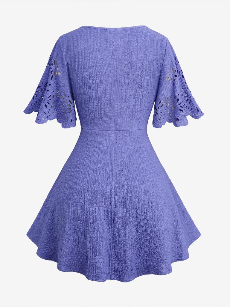 Rosegal Plus Size Twist Floral Hollow Out Plisse Top