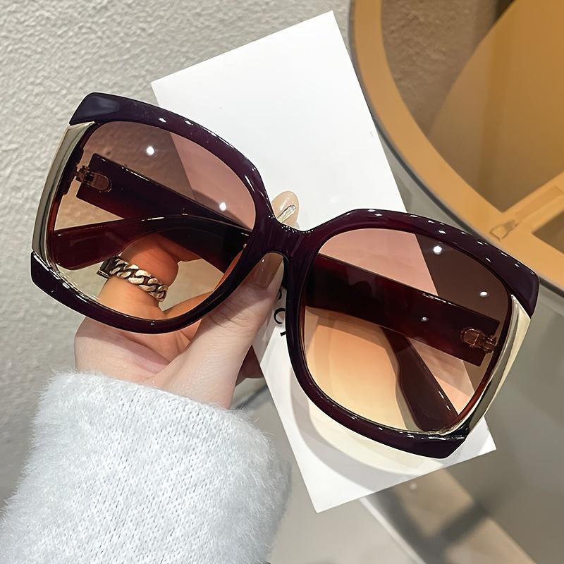 Chic Oversized Square Fashion Sunglasses for Women - Anti-Glare, Durable PC Frame with Metal Hinges - Perfect for Beach & Travel