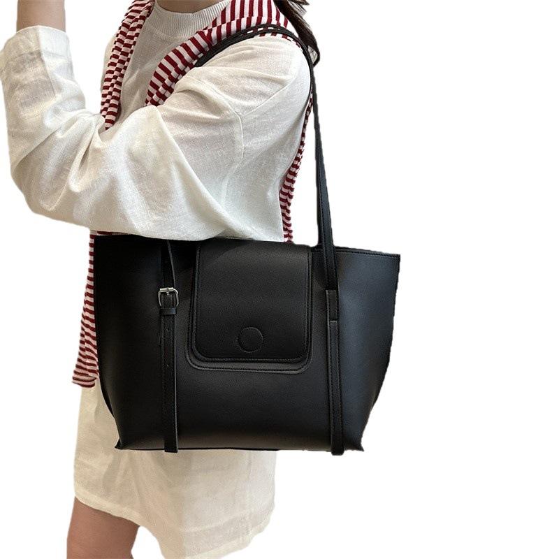 2025 Summer European and American Trends Korean Large-Capacity Bags Women's Fashion Retro Commuter Tote Bags Simple Shoulder Bags