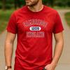 Cambridge Inghilterra Fondata 1209 Grafica Lettera Varsity T-shirt Unisex Girocollo Manica Corta Viaggio Fan Regalo Vacanze Maglietta