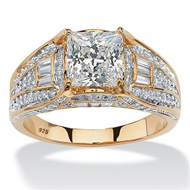 Aesthetic Inlaid White CZ Women's Ring Dazzling Gold Color Geometry Daily Wear Party Jewelry Anniversary Gift