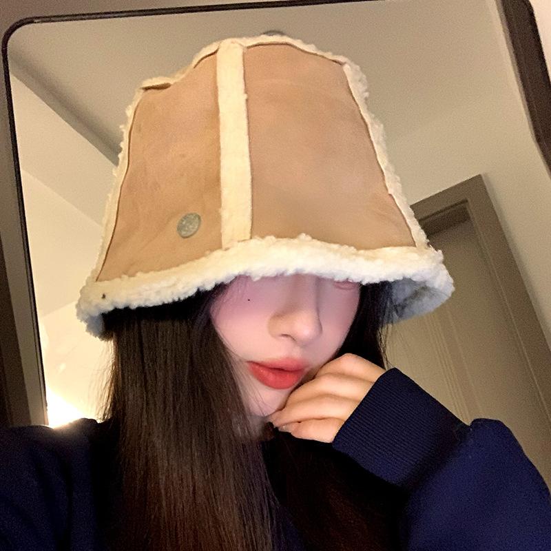 Suede Bucket Hat Ladies Autumn and Winter Warm Fleece Ear Protector Bucket Hat Retro Casual Lamb Wool Basin Hat