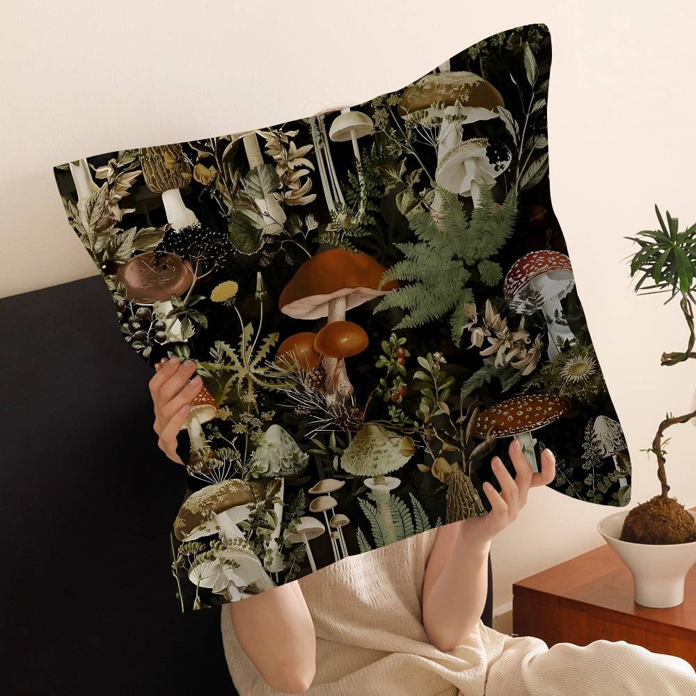 Hot Selling Squirrel Mushroom Cushion Cover Decorative Pillow Sofa Home Decor Case Pillow Cases
