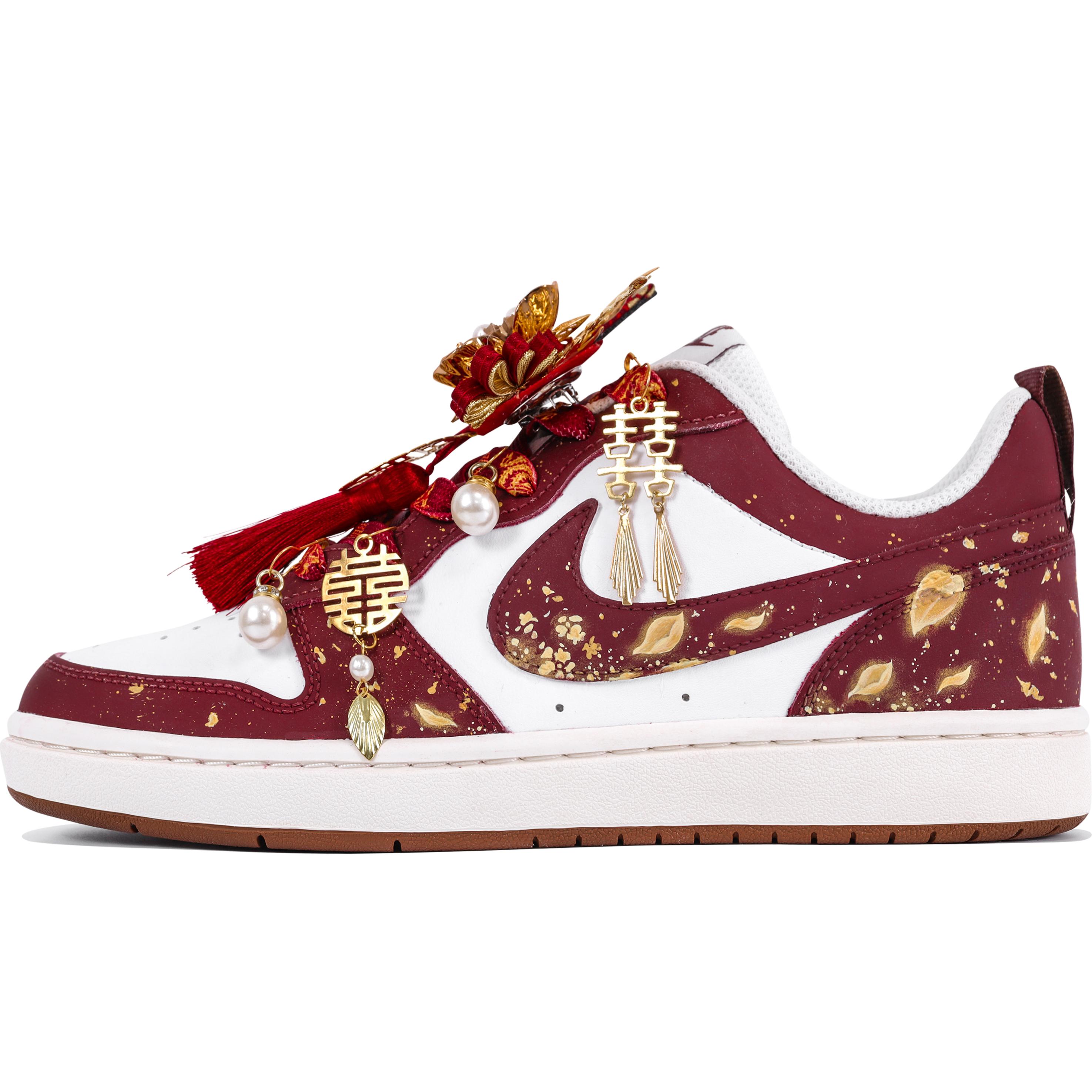 

Nike Court Borough Low top Skateboard Shoes Women s Red IB4706-121(Team204-) 38.5