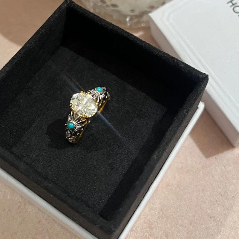 Light Luxury Retro Flower Daisy Rings For Women Fashion And High-End Luxurious Unique Turquoise Ring Gardens Style Jewelry Gift