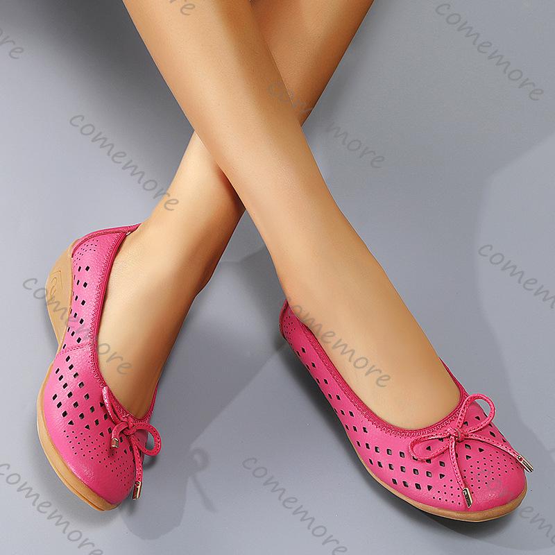 Móda Comemore Letní nazouvací baleríny Dírkované Pohodlné Dámské boty Kůže Měkká podrážka Klínky Ležérní Jednobarevné Dámské Jednoduché boty