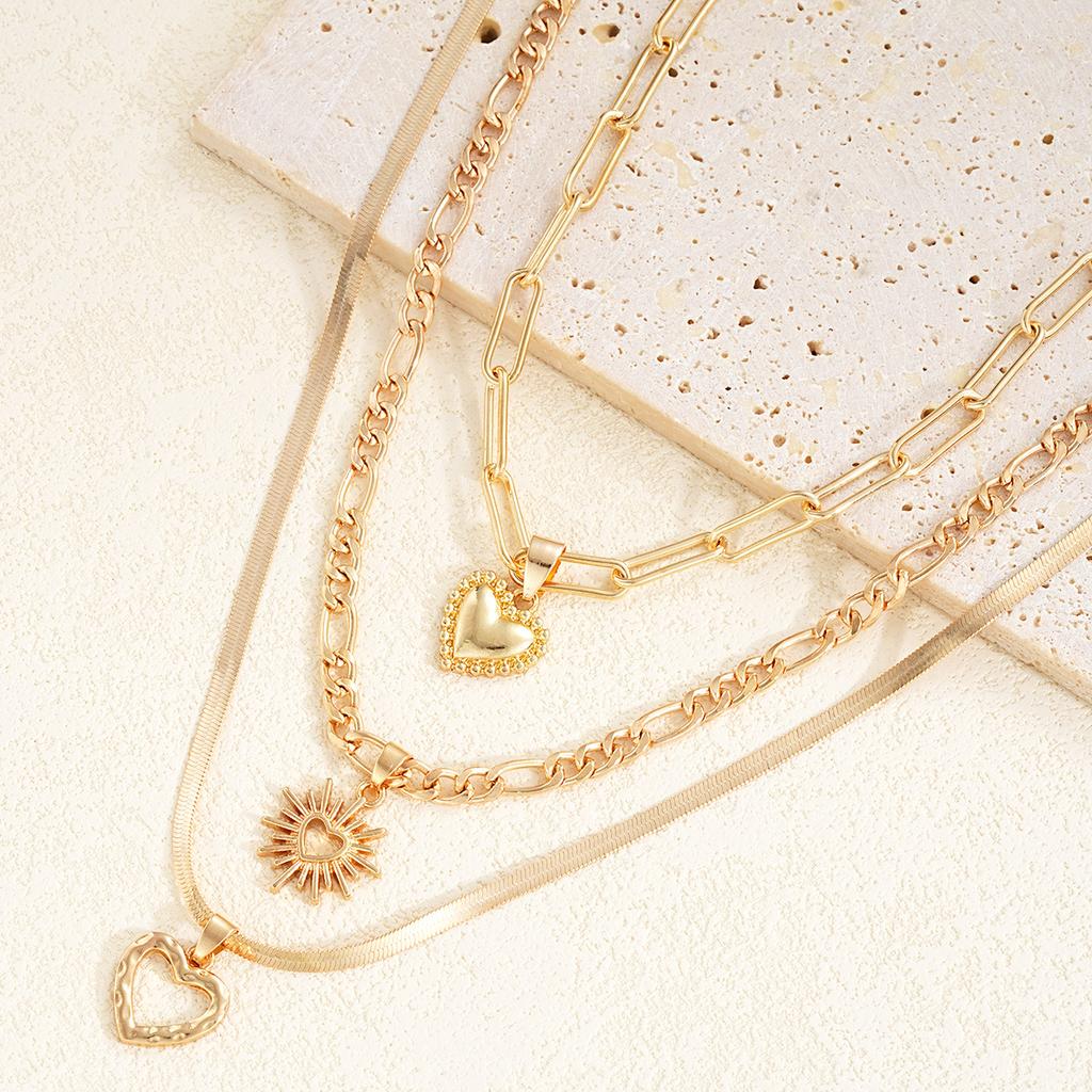3Pcs/Set Boho Heart Pendant Necklace for Women European And American Copper Metal Gold Color Hollow Love Necklace Punk Jewelry
