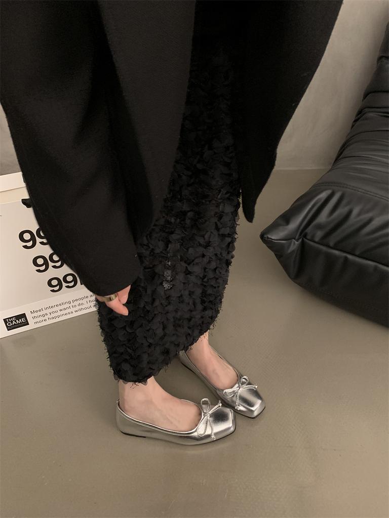 Fashion Flat Shoes for Women's Spring and Autumn Square Toe Casual Bow French Retro Plus Size Women's Shoes 42 43 44 Loafers Women