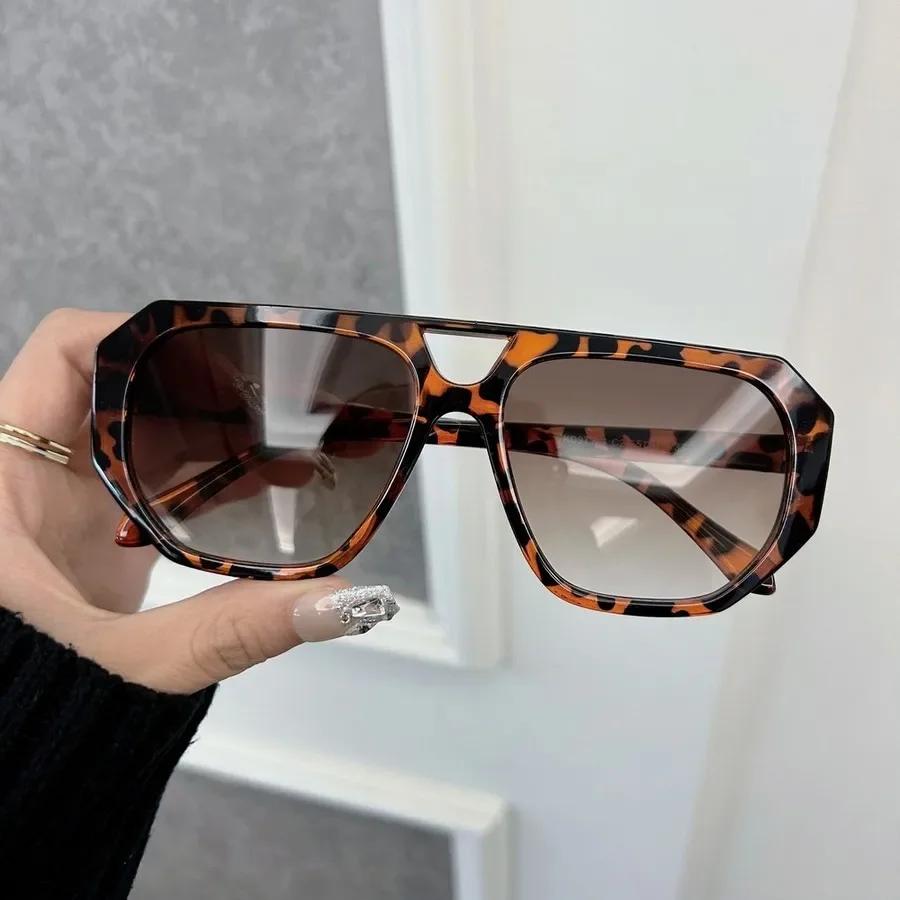 Trendy Square Sunglasses Women Men Retro Mirror Lens Stylish Sun Glasses Female Male Personality Colors