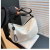 Spacious Dumpling Crossbody Bag Women Versatile Casual Sporty Shoulder Bag Trendy