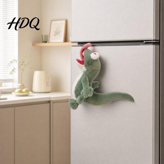 Funny Magnetic Lizard Toy Tongue Plush Toy Cute Chameleon Doll Ornament Stress Relief Squeeze