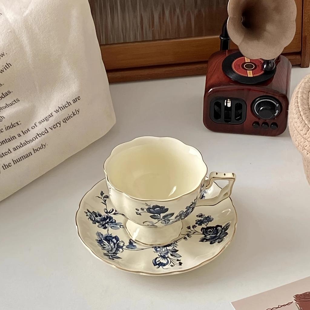 1Set Simple Floral Ceramic Coffee Cup and Saucer, High-End Accessible Luxury Cup and Saucer, Home Commercial Office Afternoon Tea Matchinging Goodies,