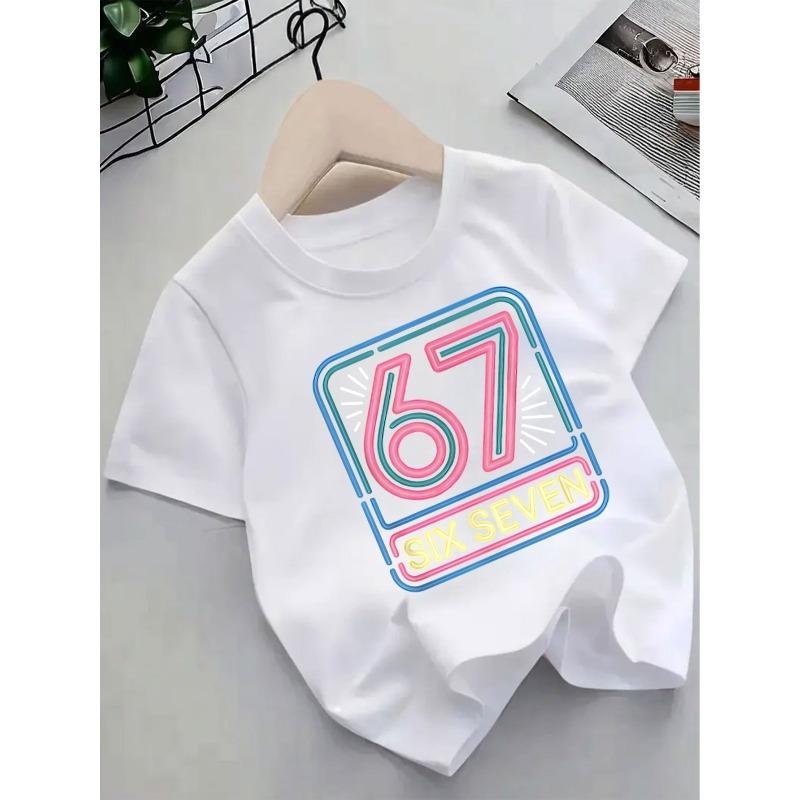 Европейские размеры Девочки Номер 67 Принт Летняя футболка - Короткий рукав Круглый вырез Повседневная блузка Топ с дизайном Номер 67, Легкий уход и Повседневная одежда 98cm