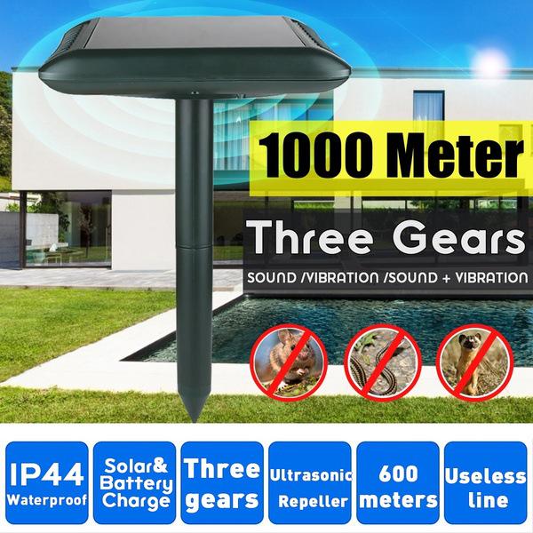 Solar-Powered Ultrasonic Pest & Bird Repeller with Infrared and Flashing Light